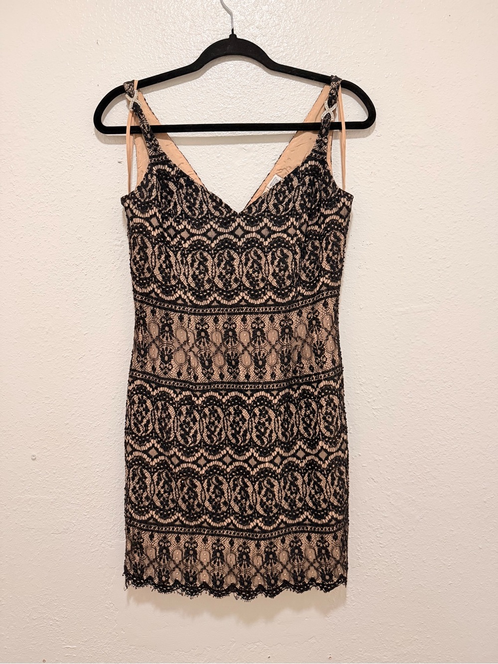 Vintage 90s Caché Black Lace Cockail Dress - Size 6